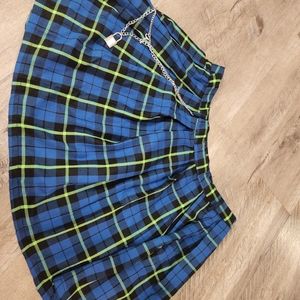 Plaid pleated mini skirt